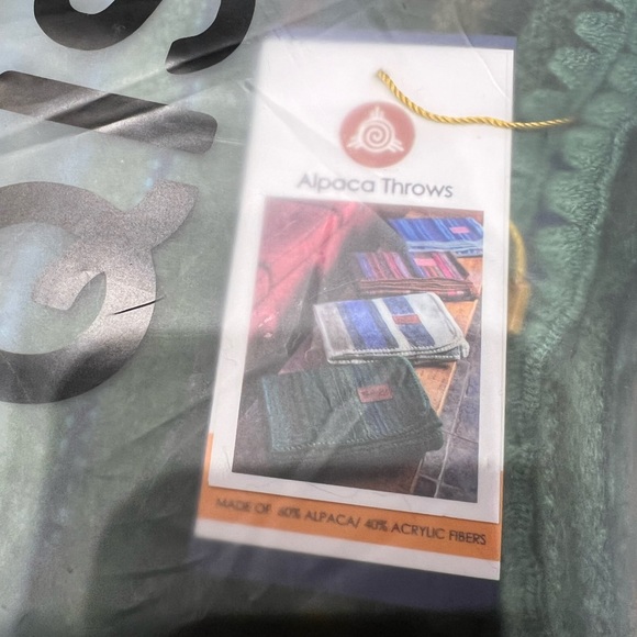 QISU ALPACA WOOL THROW BLANKET - Picture 5 of 7